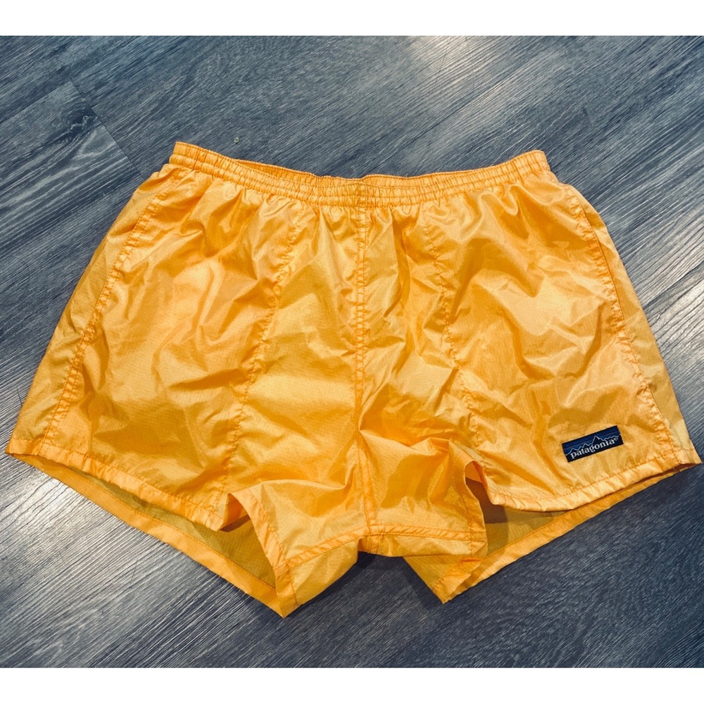 Patagonia Vintage Baggies Shorts Orange‎ Nylon Mesh Lined Women Medium 2 Inch